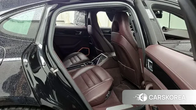 Porsche Panamera (971) 2018 Черный из Кореи, фото 3