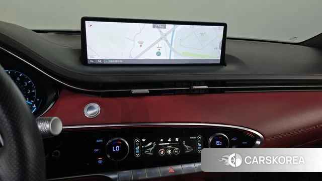 Genesis GV70 2021 Темно-зеленый из Кореи, фото 3