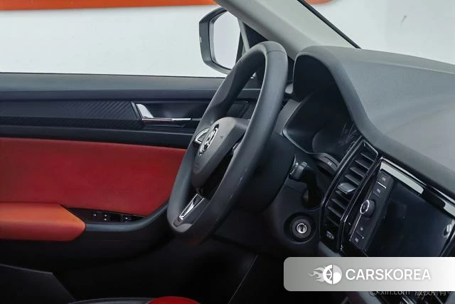 Skoda Kodiak 2020 Желтый из Китая, фото 3