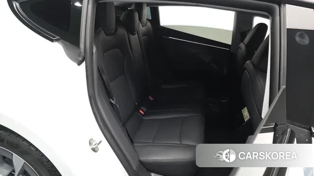 Tesla Model 3 2024 Белый из Кореи, фото 3