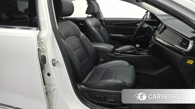 Kia Come New K7 2018 Белый из Кореи, фото 3