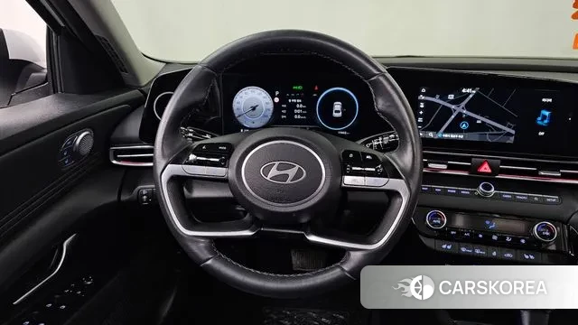 Hyundai The New Avante (CN7) 2023 Белый из Кореи, фото 3