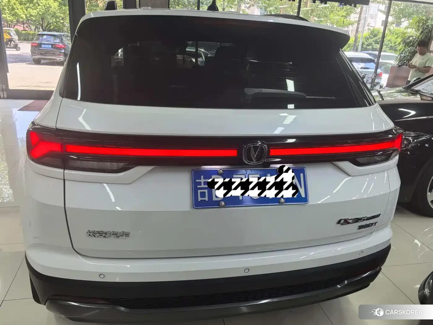 Chang'an CS35PLUS 2024 Белый из Китая, фото 3