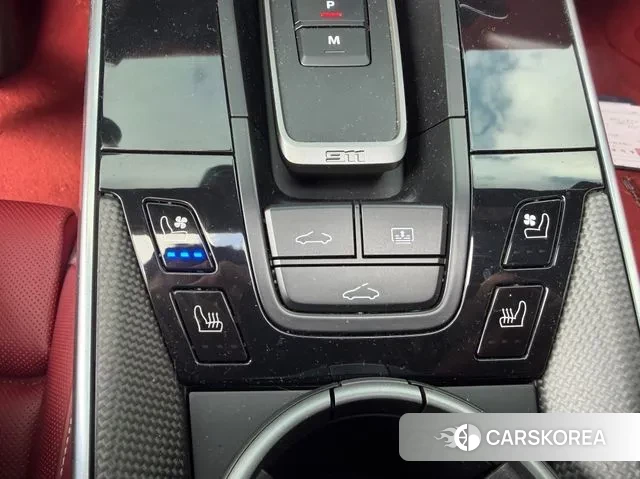 Porsche 911(992) 2023 Белый из Кореи, фото 3