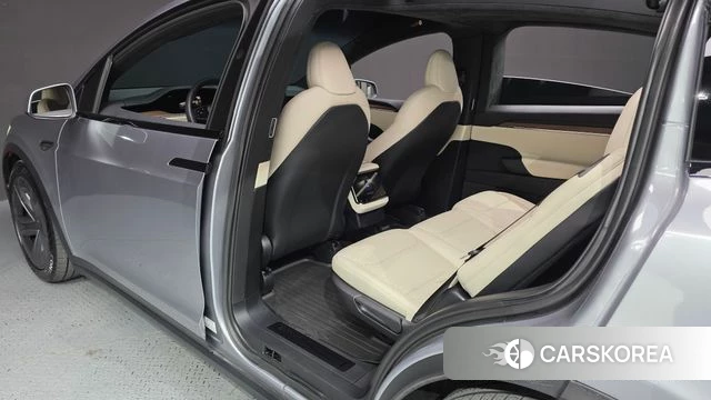 Tesla Model X 2026 Серебряный из Кореи, фото 3