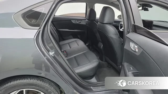 Kia The New K3 2nd generation 2021 Серый из Кореи, фото 3