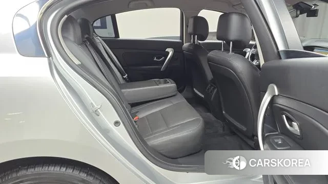 Renault Korea (Samsung) SM5 Nova 2019 Серебряный из Кореи, фото 3