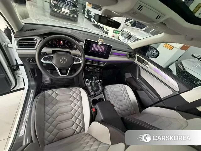 Volkswagen Tanyue 2023 Белый из Китая, фото 3