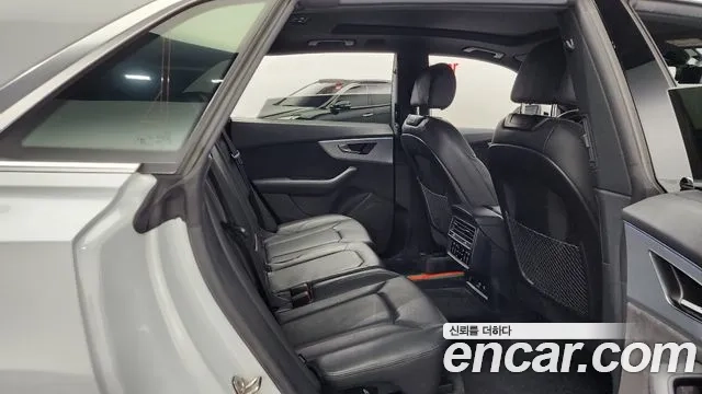 Audi Q8 (4M) 2021 Белый из Кореи, фото 3