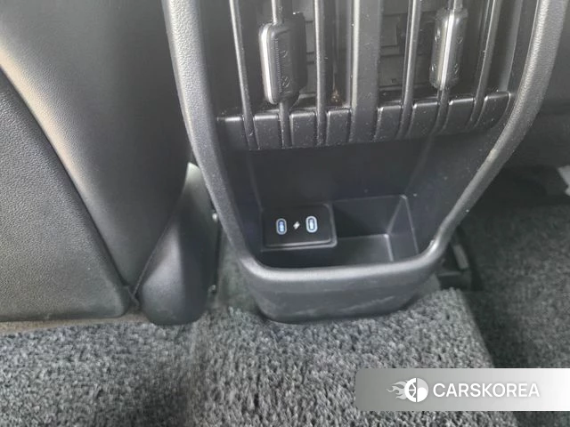 Hyundai Kona (SX2) 2023 Белый из Кореи, фото 3