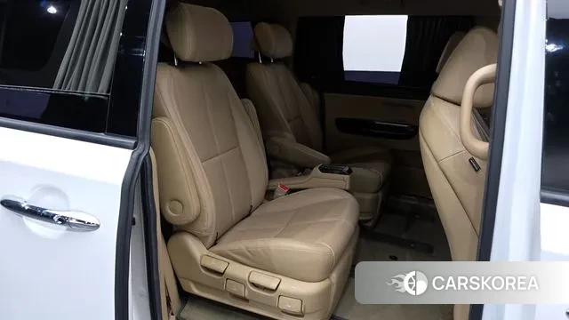 Kia The New Carnival 2019 Белый из Кореи, фото 3