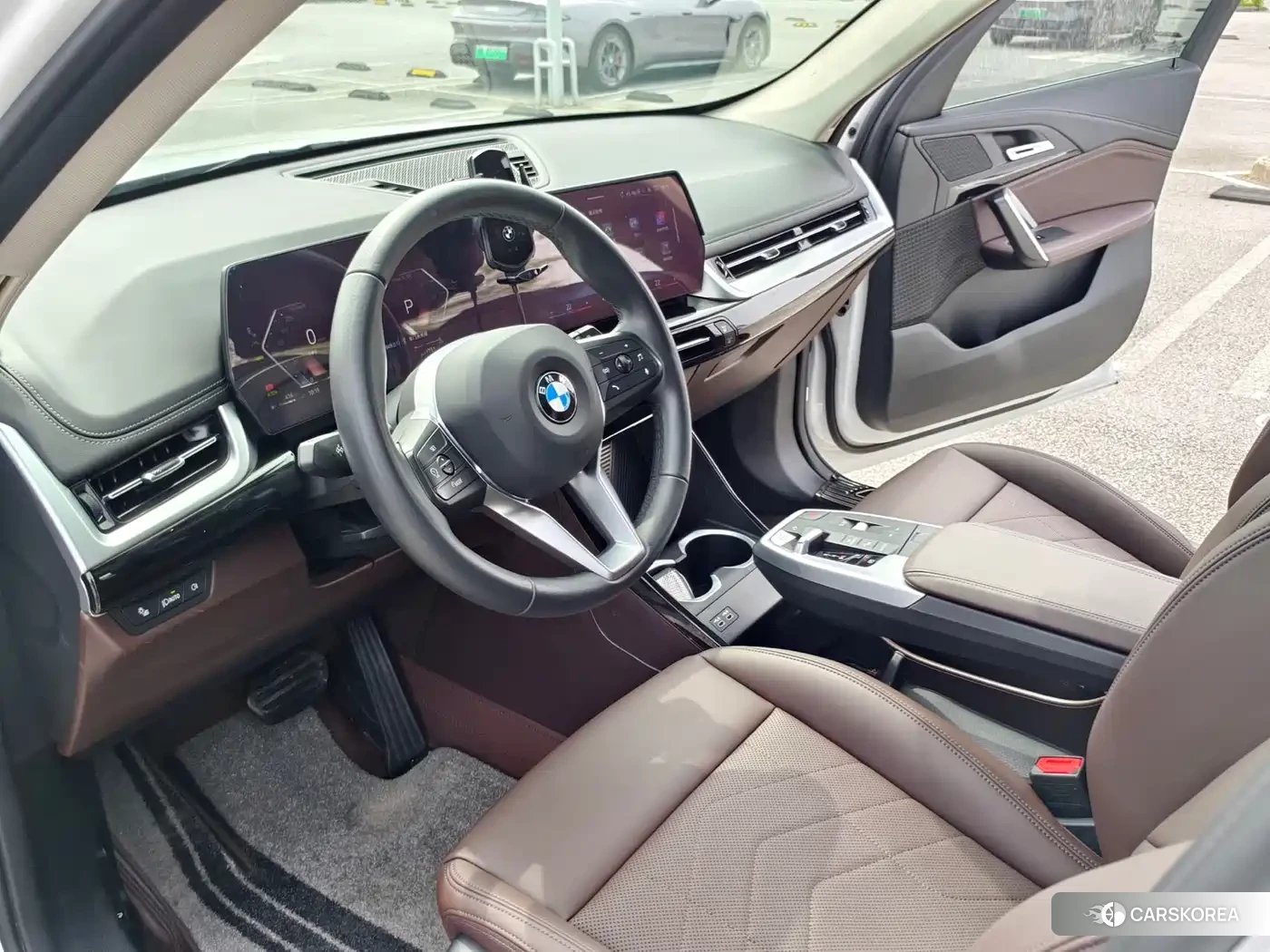 BMW X1 2023 Белый из Китая, фото 4