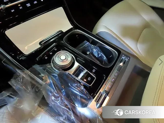 Kia Carnival 4th generation 2023 Черный из Кореи, фото 3