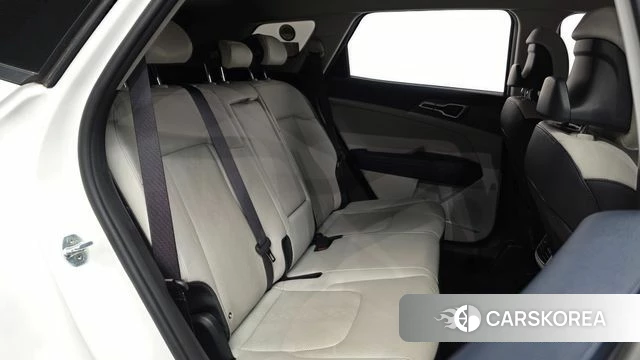 Kia Sportage 5th Generation 2021 Белый из Кореи, фото 3