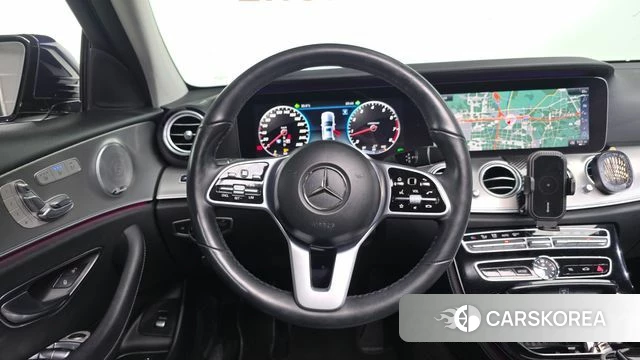 Mercedes-Benz E-Class W213 2019 Синий из Кореи, фото 3