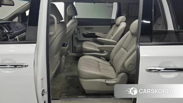 Kia The New Carnival 2018 Белый из Кореи, фото 3