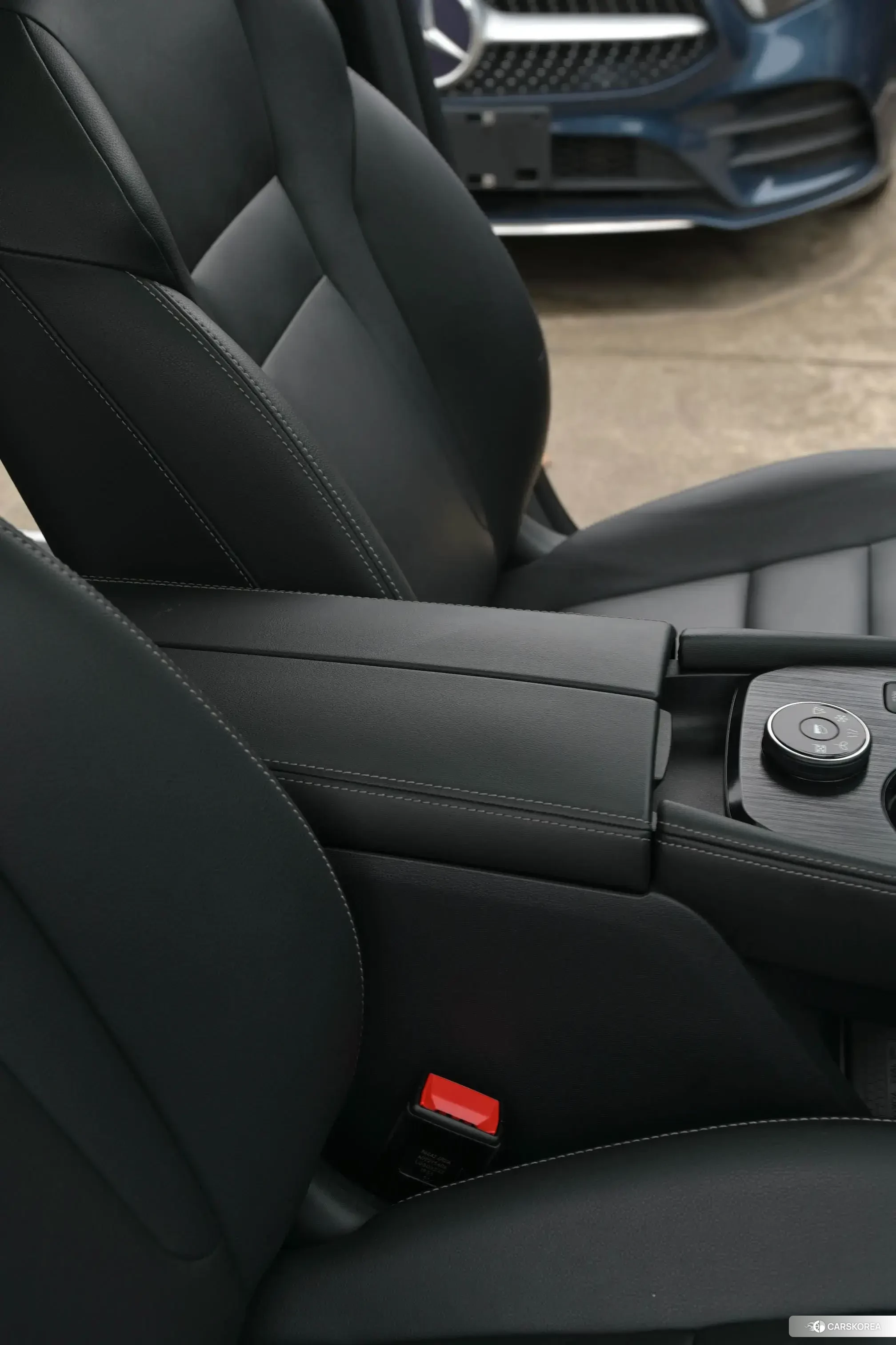 Nissan Qijun 2023 Черный из Китая, фото 2