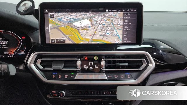 BMW X3 (G01) 2022 Черный из Кореи, фото 3