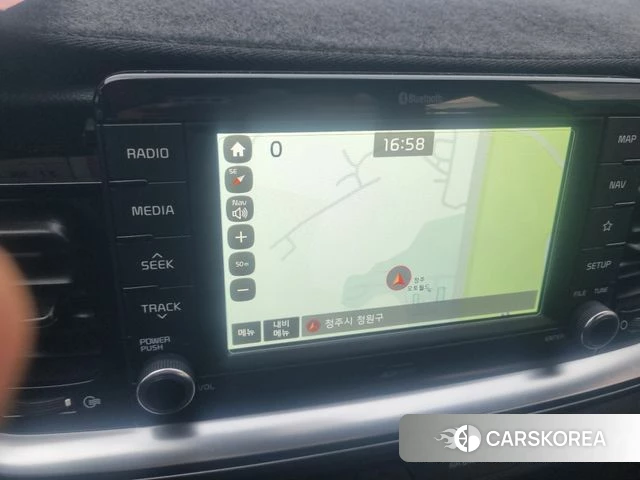 Kia Stonic 2018 Белый из Кореи, фото 3
