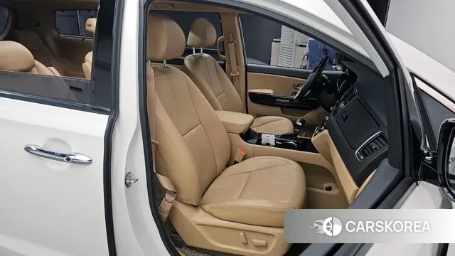 Kia The New Carnival 2019 Белый из Кореи, фото 3