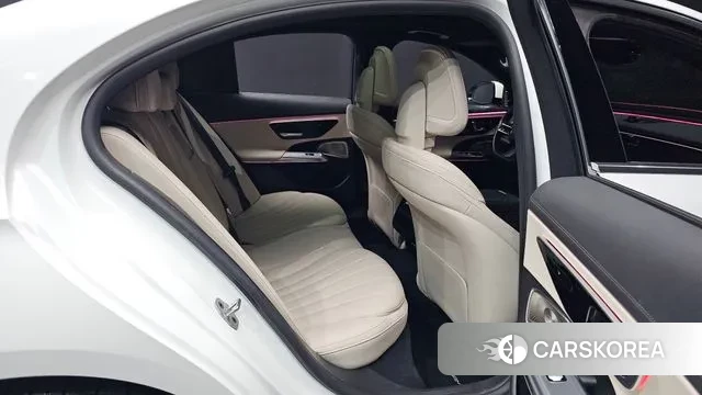 Mercedes-Benz E-Class W214 2024 Белый из Кореи, фото 3