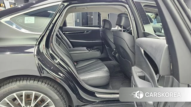 Genesis G80 (RG3) 2022 Черный из Кореи, фото 3