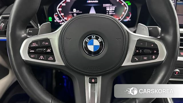 BMW 4 Series (G22) 2021 Темно-зеленый из Кореи, фото 3