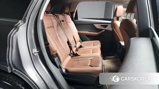 Audi Q7 (4M) 2020 Серый из Кореи, фото 3