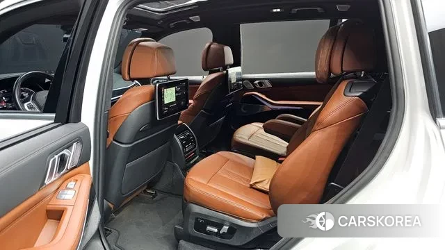 BMW X7 (G07) 2021 Белый из Кореи, фото 3