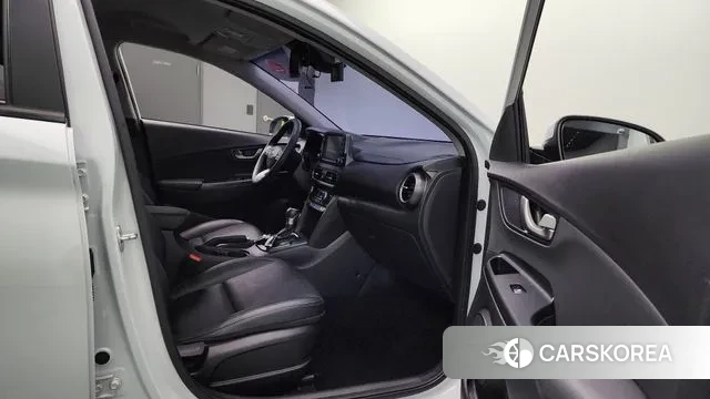 Hyundai Kona 2020 Белый из Кореи, фото 3