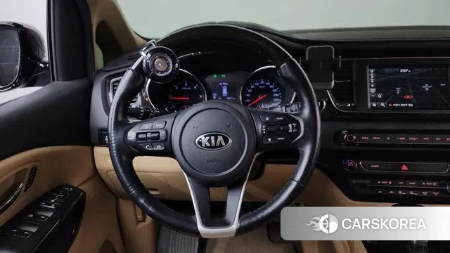 Kia The New Carnival 2018 Черный из Кореи, фото 3