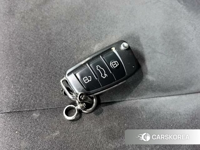 Audi Q3 2019 Белый из Китая, фото 3