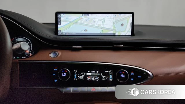 Genesis GV70 2022 Белый из Кореи, фото 3