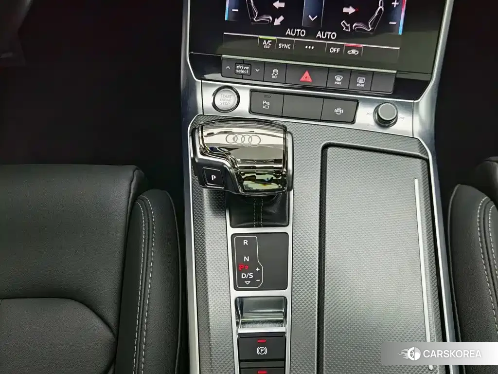 Audi A6L 2019 Черный из Китая, фото 3