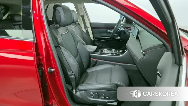 Genesis GV70 2024 Красный из Кореи, фото 3