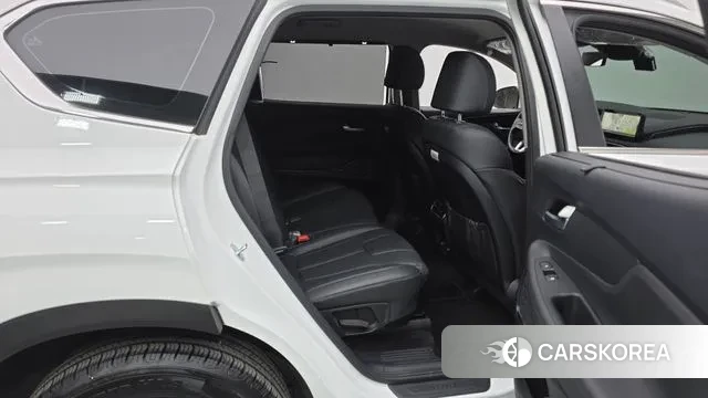 Hyundai The New Santa Fe 2022 Белый из Кореи, фото 3