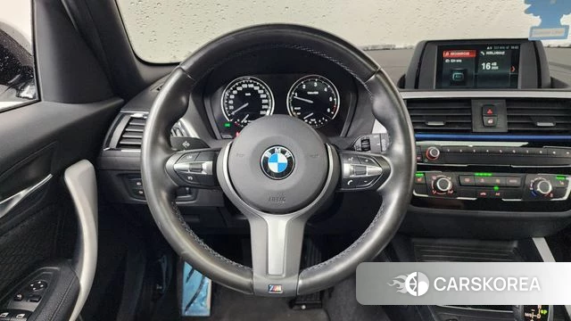 BMW 1 Series (F20) 2018 Белый из Кореи, фото 3