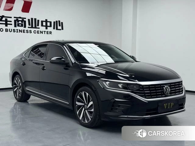 Volkswagen Passat 2023 Черный из Китая, фото 3