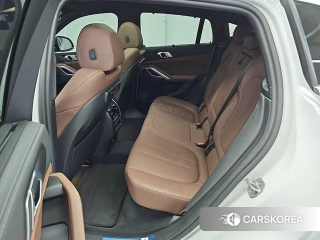 BMW X6 (G06) 2022 Белый из Кореи, фото 3