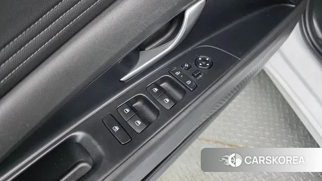 Hyundai The New Avante (CN7) 2023 Белый из Кореи, фото 3