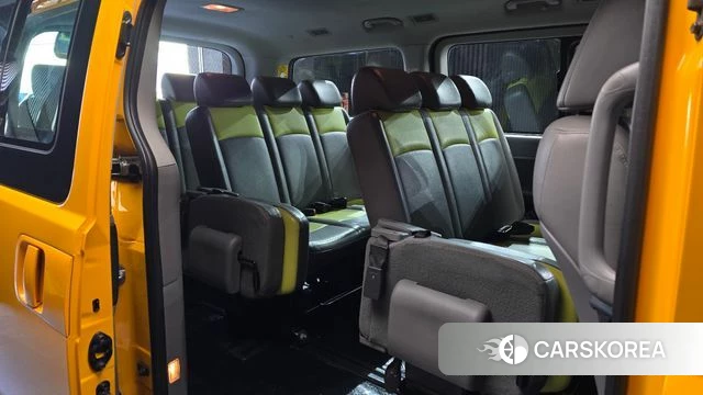 Hyundai The New Grand Starex 2019 Желтый из Кореи, фото 3