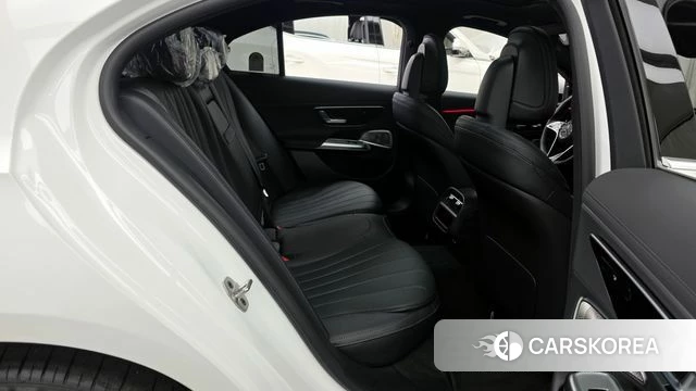 Mercedes-Benz E-Class W214 2025 Белый из Кореи, фото 3