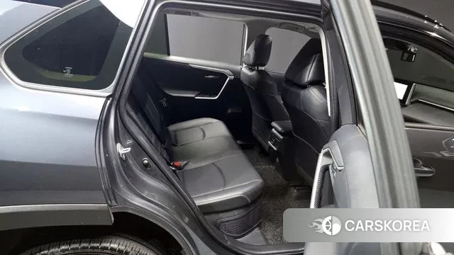 Toyota RAV4 5th Generation 2023 Серый из Кореи, фото 3