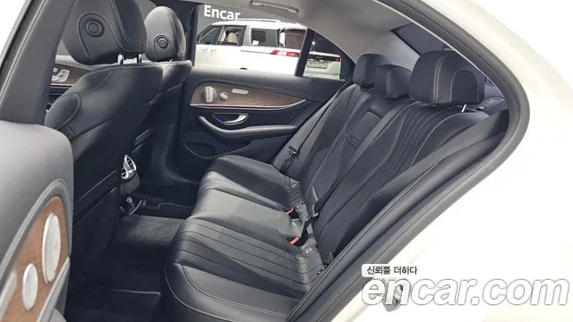 Mercedes-Benz E-Class W213 2019 Белый из Кореи, фото 3