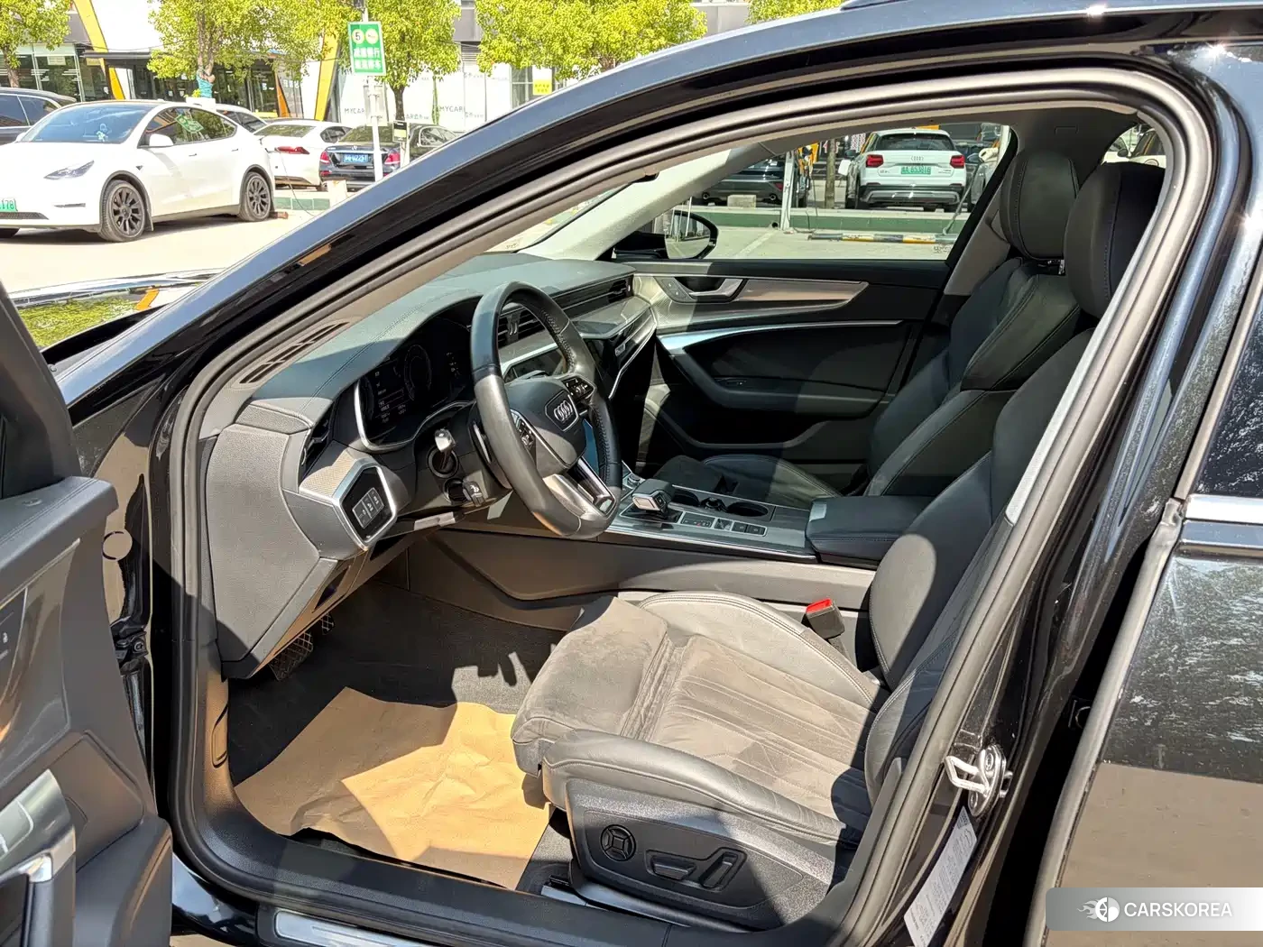 Audi A6 (imported) 2021 Черный из Китая, фото 3