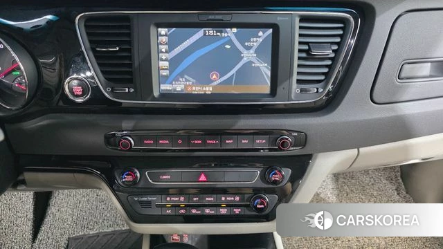 Kia All New Carnival 2018 Белый из Кореи, фото 3