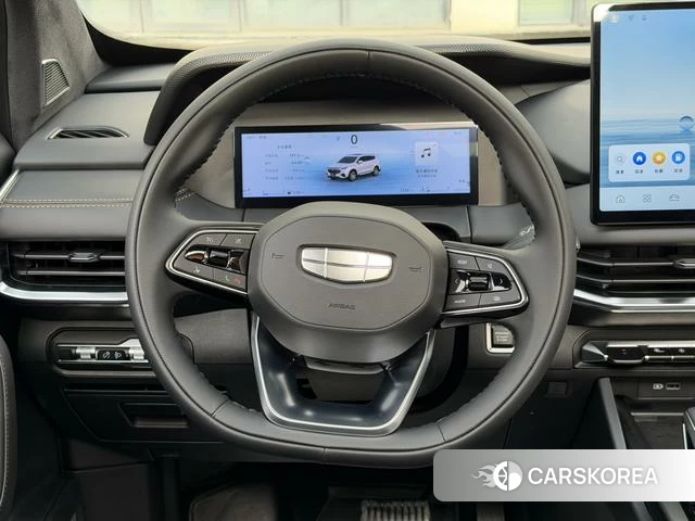 Geely Automobile Haoyue L 2025 Белый из Китая, фото 3