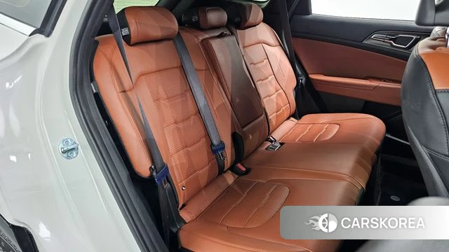 Kia The New Sportage 5th Generation Hybrid 2025 Белый из Кореи, фото 3