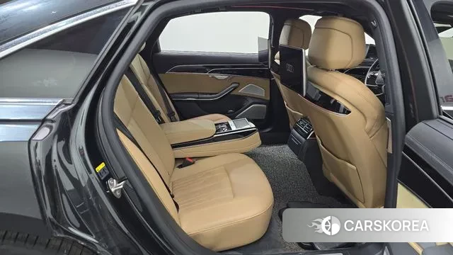 Audi A8 (D5) 2021 Черный из Кореи, фото 3