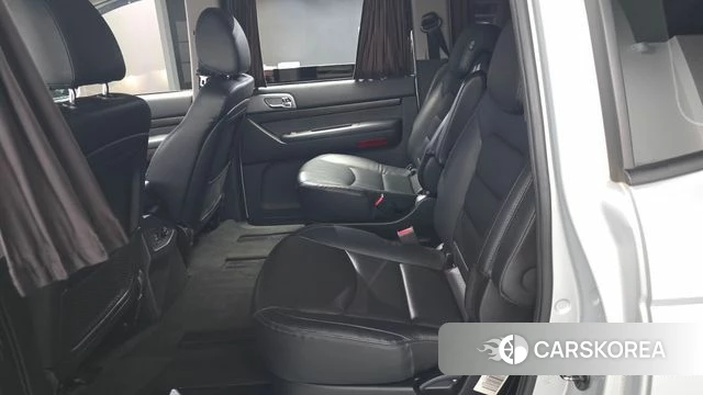 Ssangyong Korando Turismo 2018 Серебряный из Кореи, фото 3